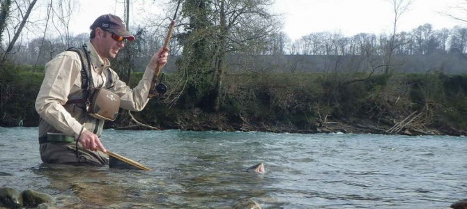Ouverture pêche à la truite sur les gaves des Pyrénées-Atlantiques Ouverture pêche à la truite sur les gaves des Pyrénées-Atlantiques