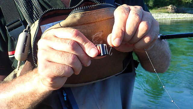 Matériel truite au toc : 14 accessoires indispensables pour pêcher la truite